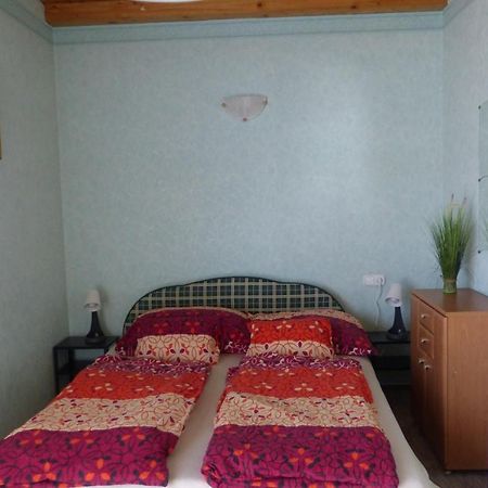 Orwa Apartmanok - Fenyofa Koez Zalakaros Buitenkant foto