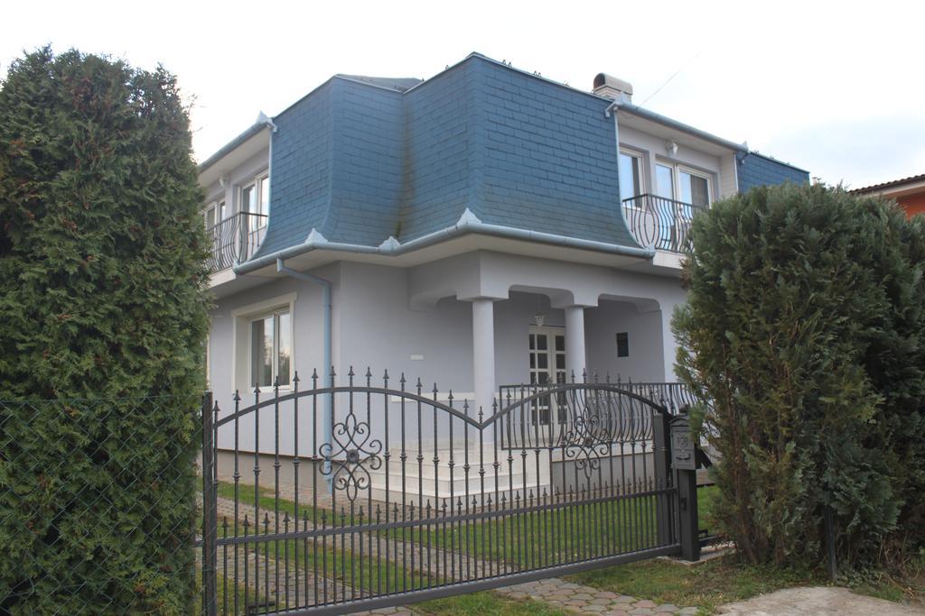 Orwa Apartmanok - Fenyofa Koez Zalakaros Buitenkant foto
