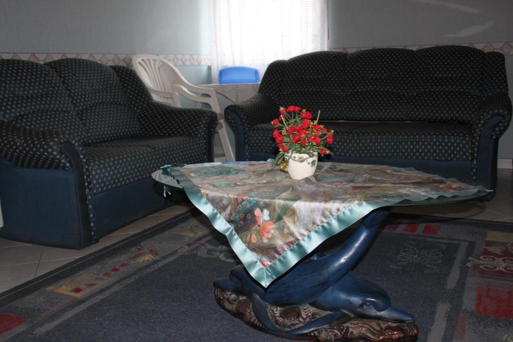 Orwa Apartmanok - Fenyofa Koez Zalakaros Kamer foto