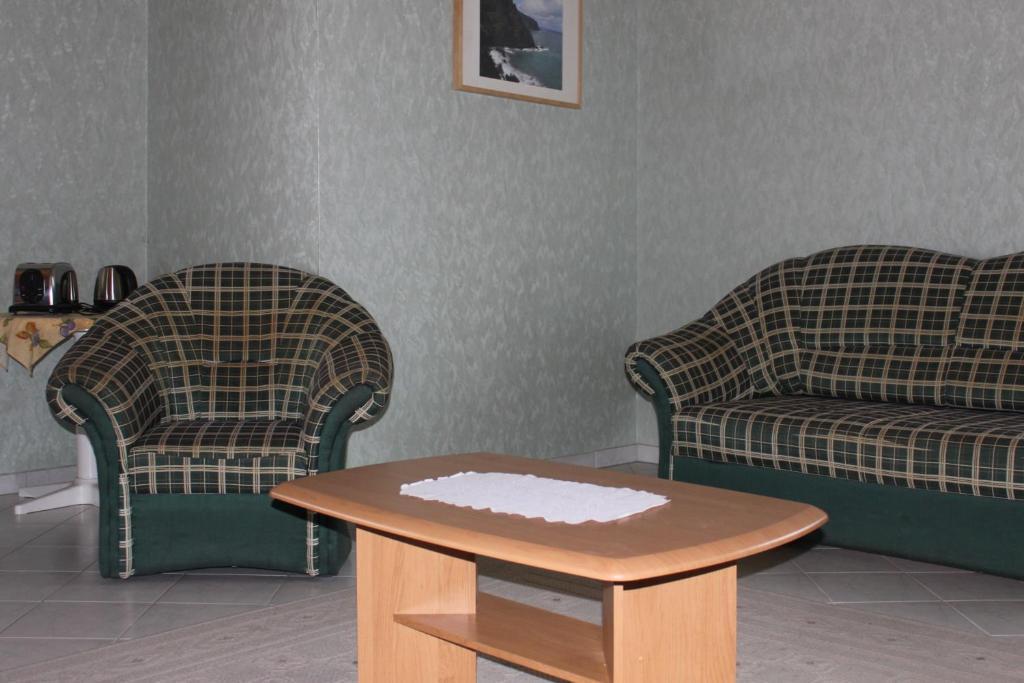 Orwa Apartmanok - Fenyofa Koez Zalakaros Kamer foto